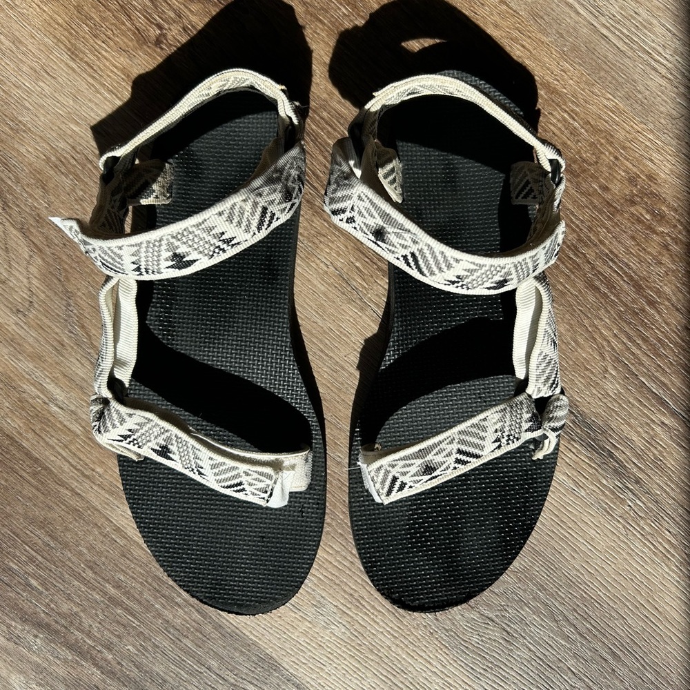 Women's Teva - Size 11 -Black and White Adventure Sandals with Adjustable Straps